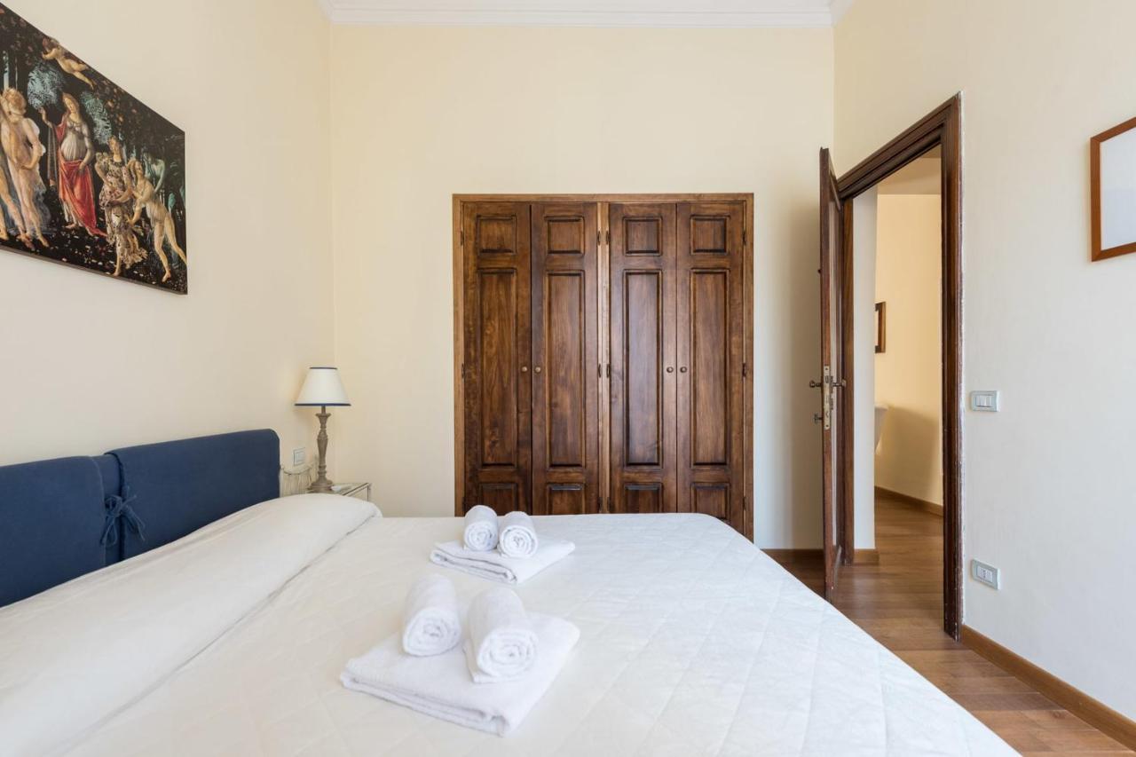 פירנצה Charming 2Bed Apartment Overlooking Duomo - Hosted By Sweetstay מראה חיצוני תמונה