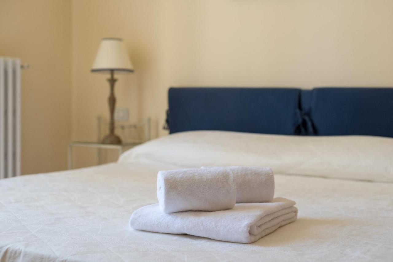 פירנצה Charming 2Bed Apartment Overlooking Duomo - Hosted By Sweetstay מראה חיצוני תמונה