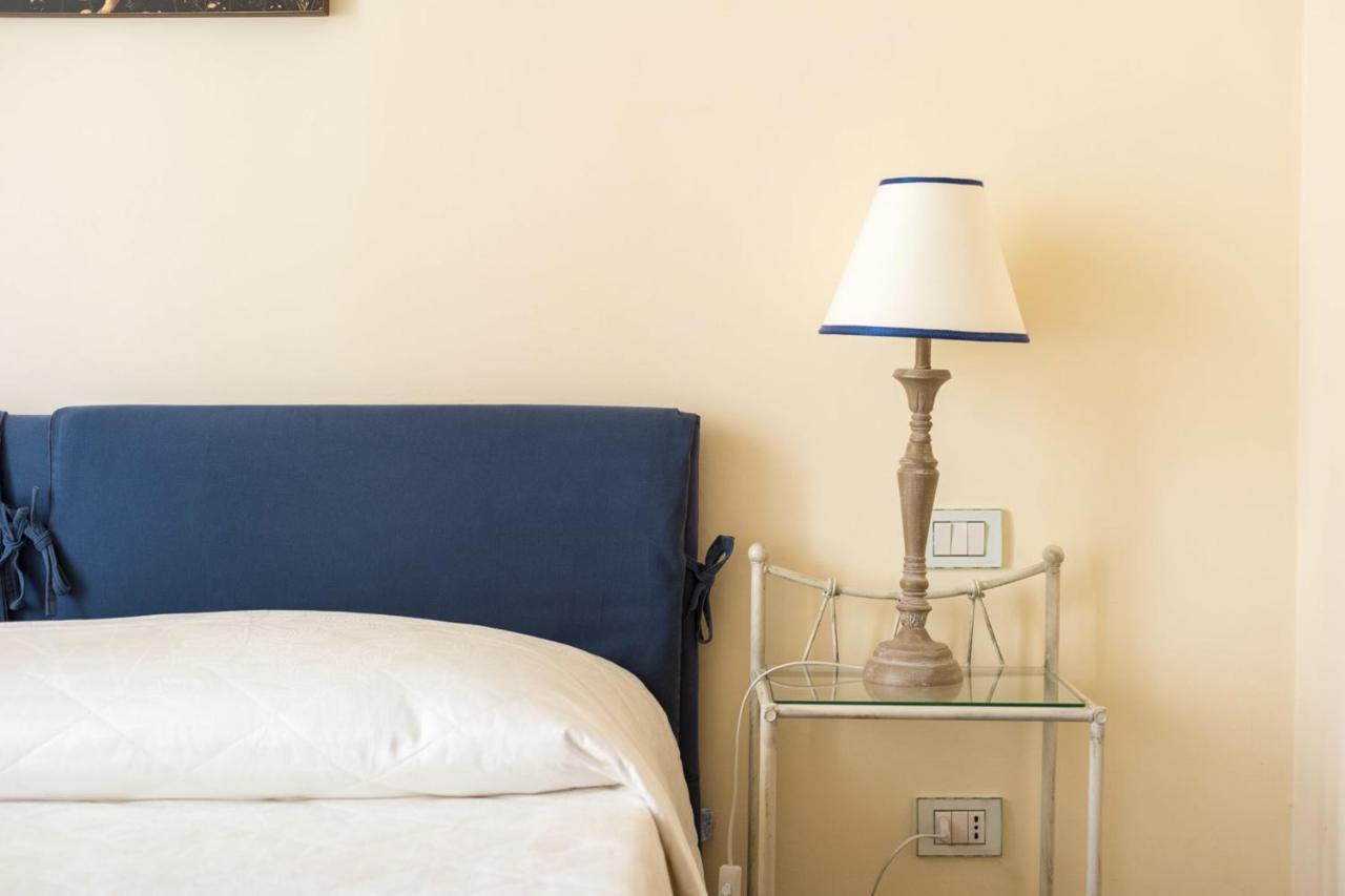 פירנצה Charming 2Bed Apartment Overlooking Duomo - Hosted By Sweetstay מראה חיצוני תמונה