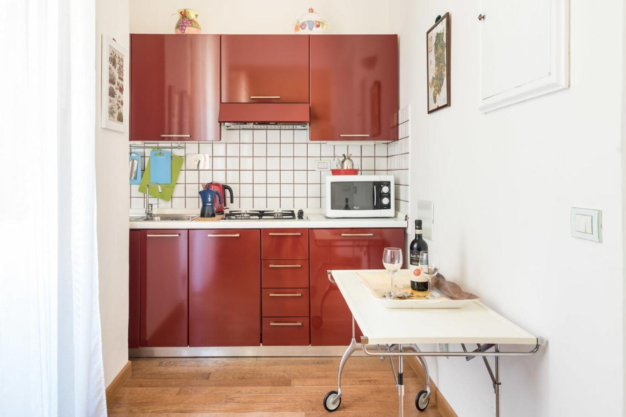 פירנצה Charming 2Bed Apartment Overlooking Duomo - Hosted By Sweetstay מראה חיצוני תמונה